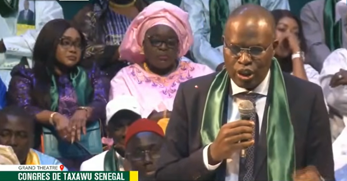 Khalifa Sall lors du congrès constitutif de Taxawu Sénégal