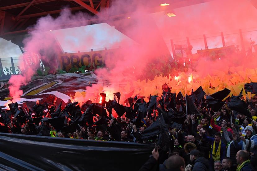 Des supporters de la Tribune Loire, en  2019.