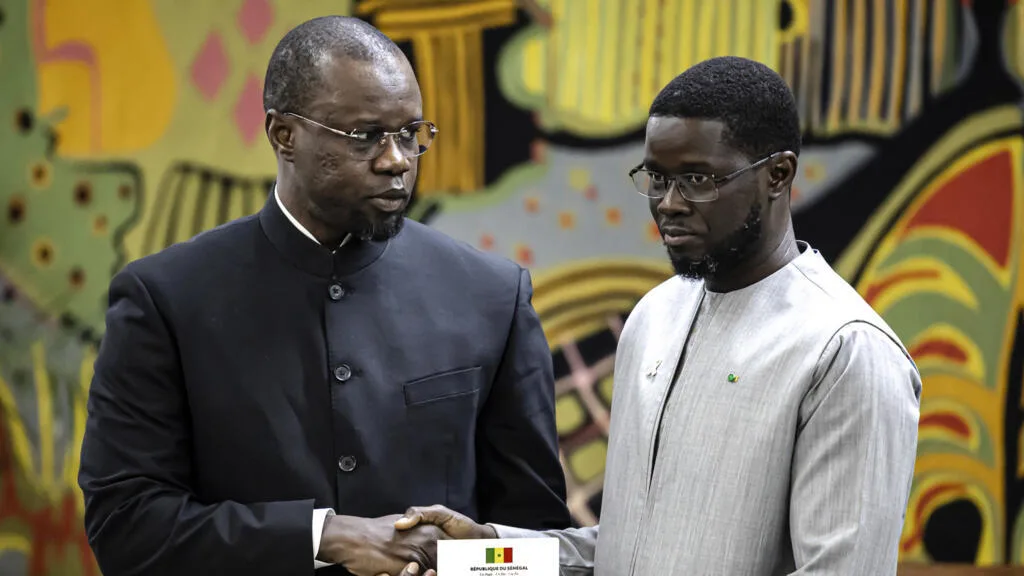 Portrait du président Bassirou Diomaye Faye lors d'une réunion