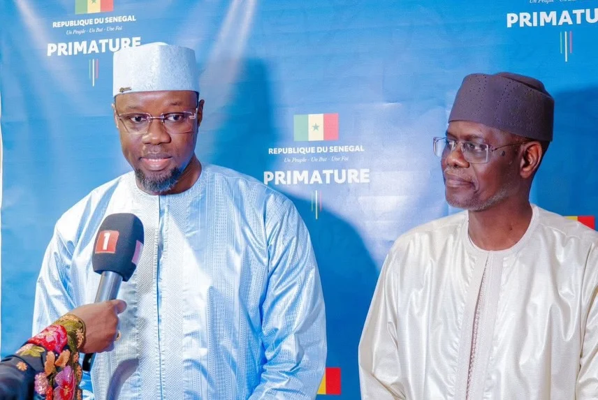 la primature a accueilli ce vendredi la ceremonie de passation de service entre le premier mi 3 - Senenews - Actualité au Sénégal, Politique, Économie, Sport