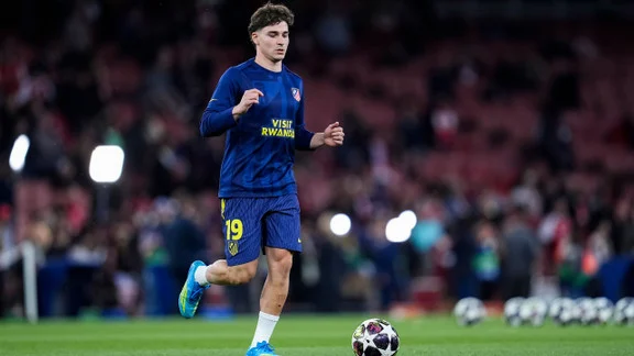 Julian Alvarez en action avec Manchester City