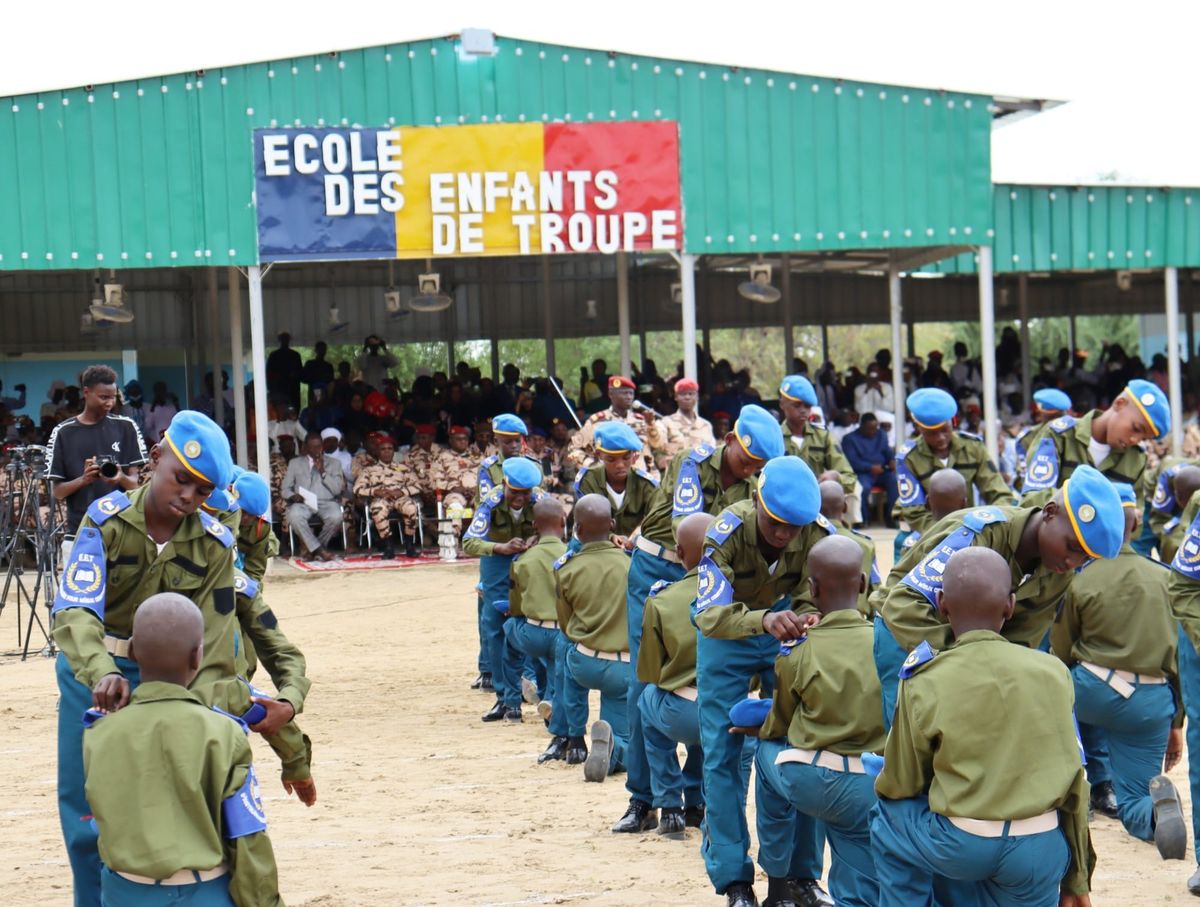 Cérémonie de promotion d'Enfants de Troupe au GEMIA à N'Djamena