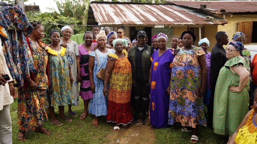 Rencontre entre la ministre Marcelle Ibinga et les femmes du Woleu-Ntem