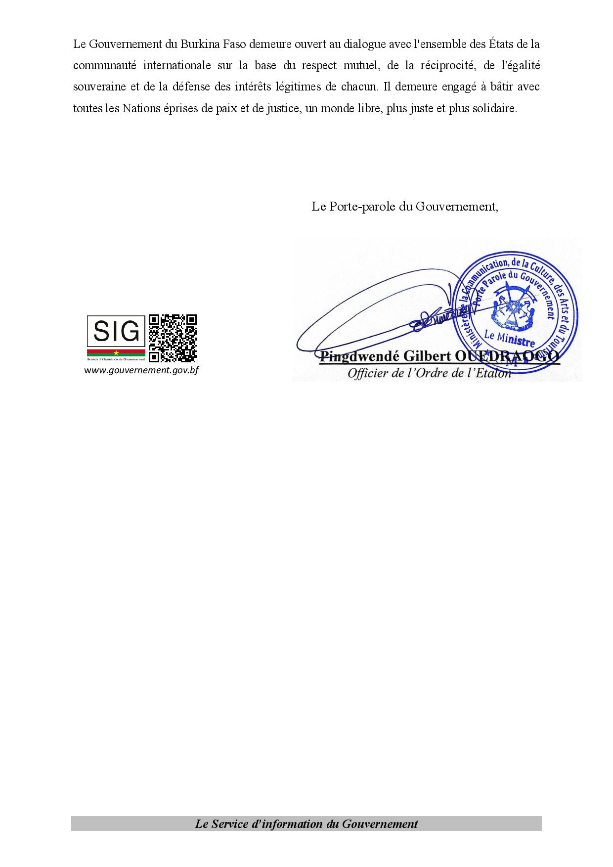 Signature du communiqué de rupture diplomatique