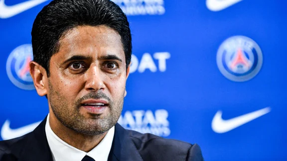 Nasser Al-Khelaifi lors d'une annonce officielle au PSG