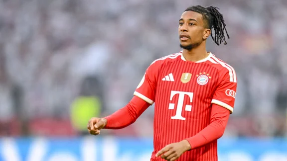 Michael Olise en action avec le Bayern Munich