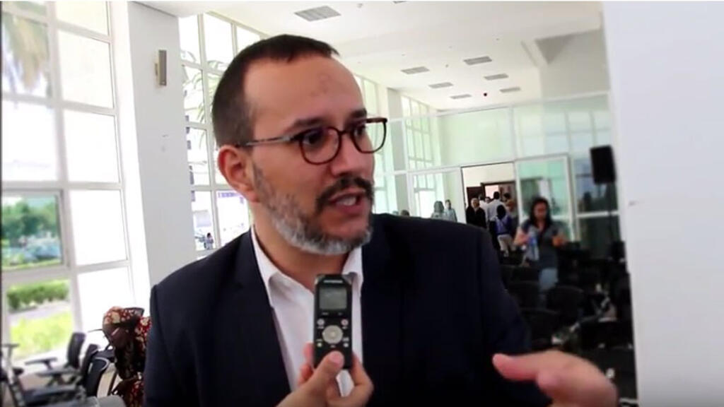 Mehdi Alioua, sociologue marocain analysant les relations franco-marocaines.