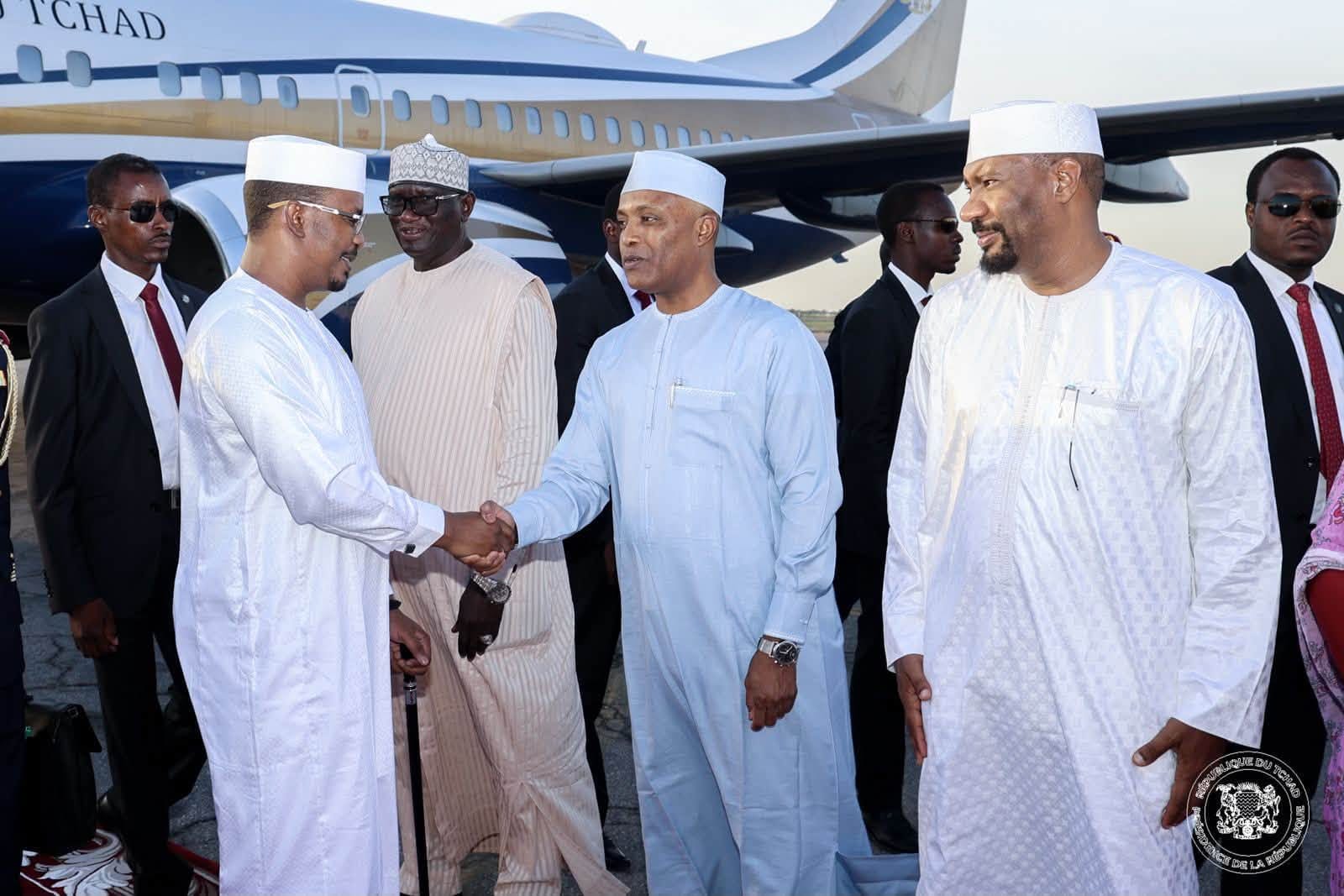 Cérémonie d'accueil du président à N'Djamena