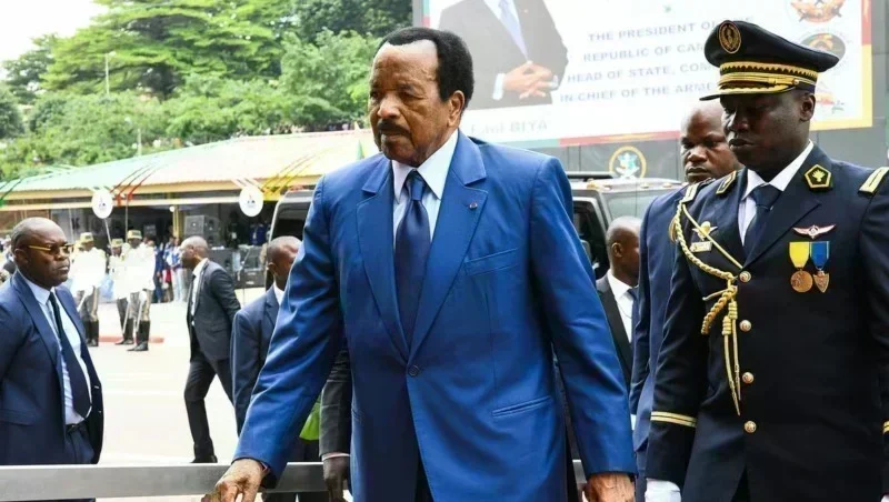 Cameroun : remaniement militaire stratégique alors que Paul Biya s'absente Cameroun : remaniement militaire stratégique alors que Paul Biya s'absente