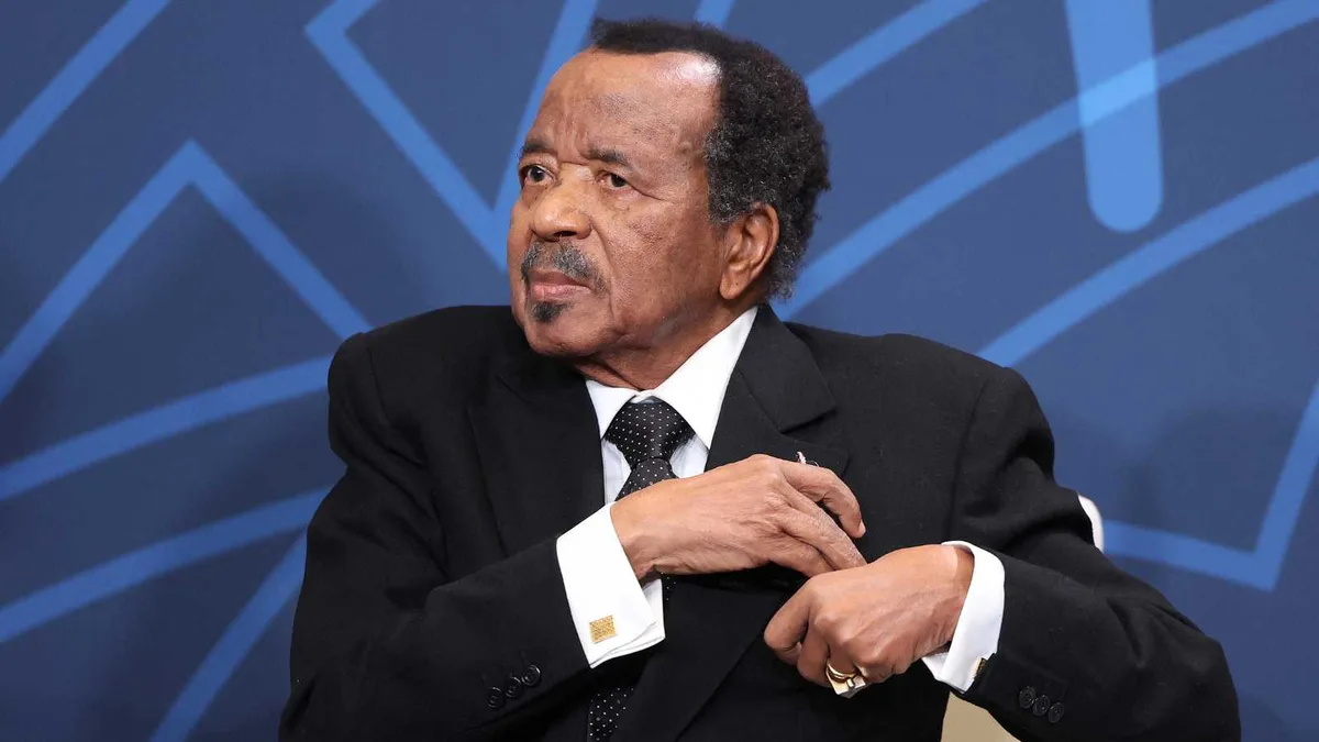 Portrait officiel du président camerounais Paul Biya