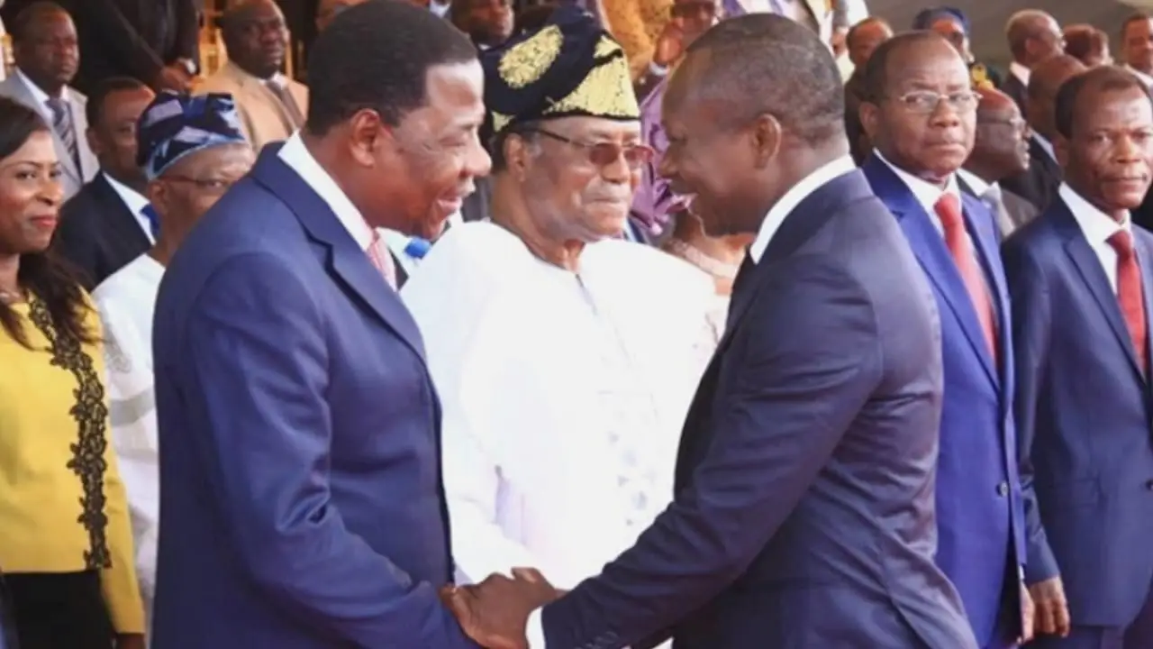Les présidents Nicéphore Soglo (en arrière-plan), Boni Yayi (à gauche) et Patrice Talon (à droite)